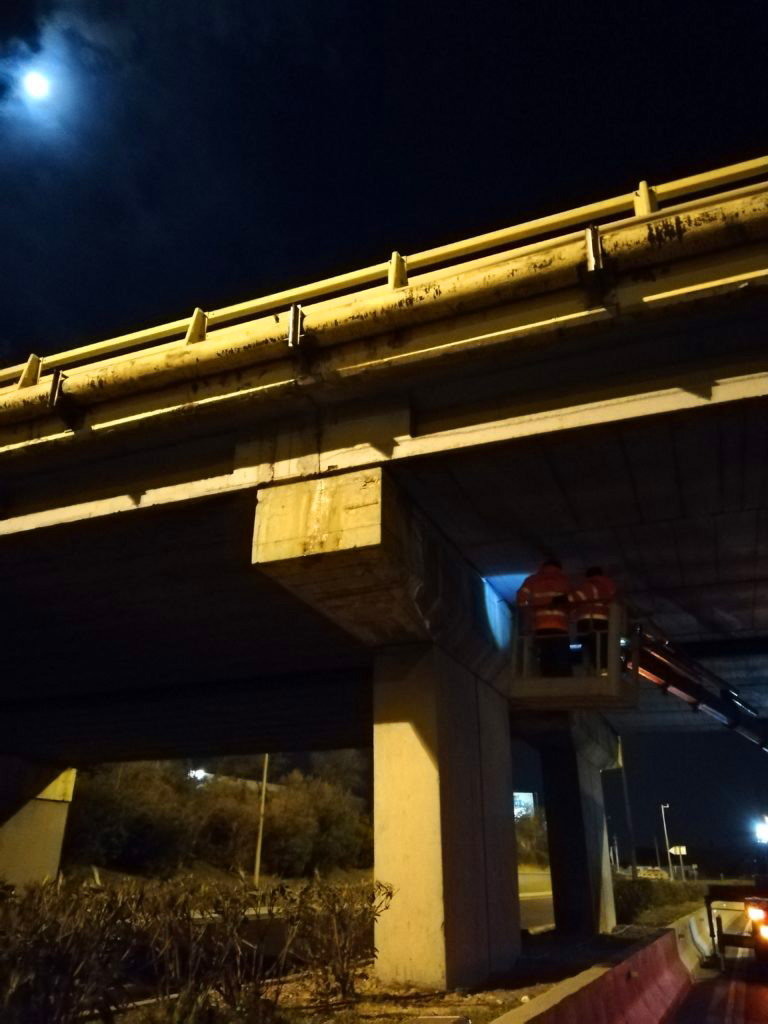 Overnight bridge inspection