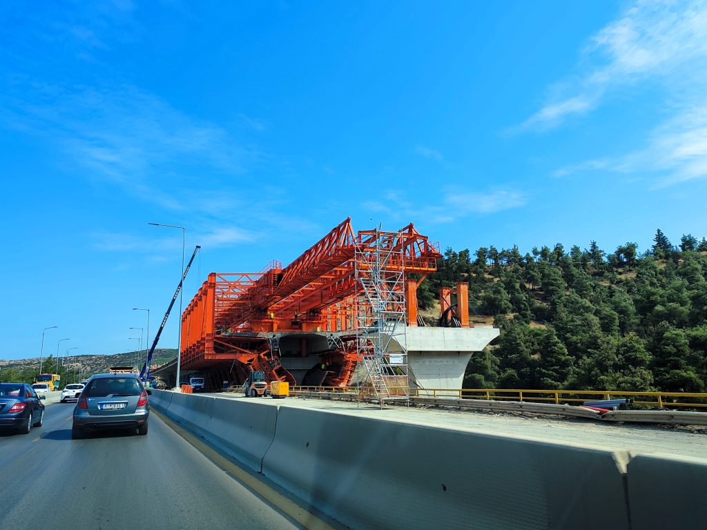 Overhead Movable Scaffolding System (OMSS)